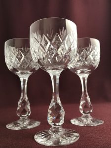 Kosta Boda Pompadour – 3 st vitvinsglas Remmare – design Fritz Kallenberg – vintage