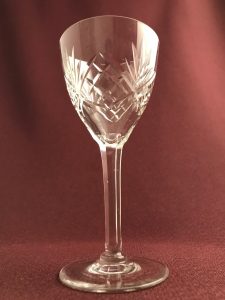 Kosta Boda Helga – vitvinsglas slipat ben – design Fritz Kallenberg – vintage