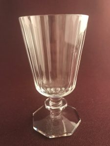 Kosta Boda Karlberg – rödvinsglas – design Elis Bergh – vintage