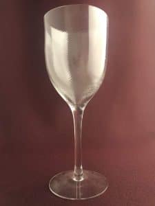 Kosta Boda Columbine – rödvinsglas – design Anna Ehrner – vintage