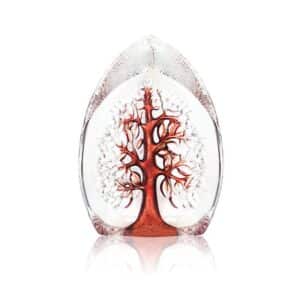 Målerås Nordic Icons – Yggdrasil röd stor konstglas – design Mats Jonasson