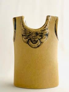 Gustavsberg Garderob – vas, linne gul – design Lisa Larson