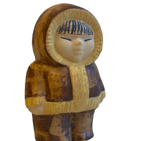 Gustavsberg - Figurin All världens barn Inuit tjej Unicef design Lisa Larson
