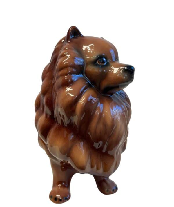 Glasprinsen - Figurin - Hundar - Pomeranian porslin Höjd 15 cm