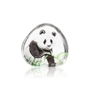 Målerås Wildlife målad – Panda konstglas – design Mats Jonasson