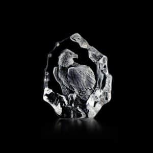 Målerås Wildlife – Vithövdad örn konstglas – design Mats Jonasson