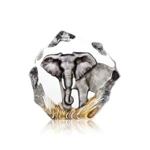 Målerås Wildlife målad – elefant konstglas – design Mats Jonasson