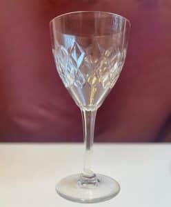 Kosta Boda Bror – rödvinsglas – design Fritz Kallenberg – vintage
