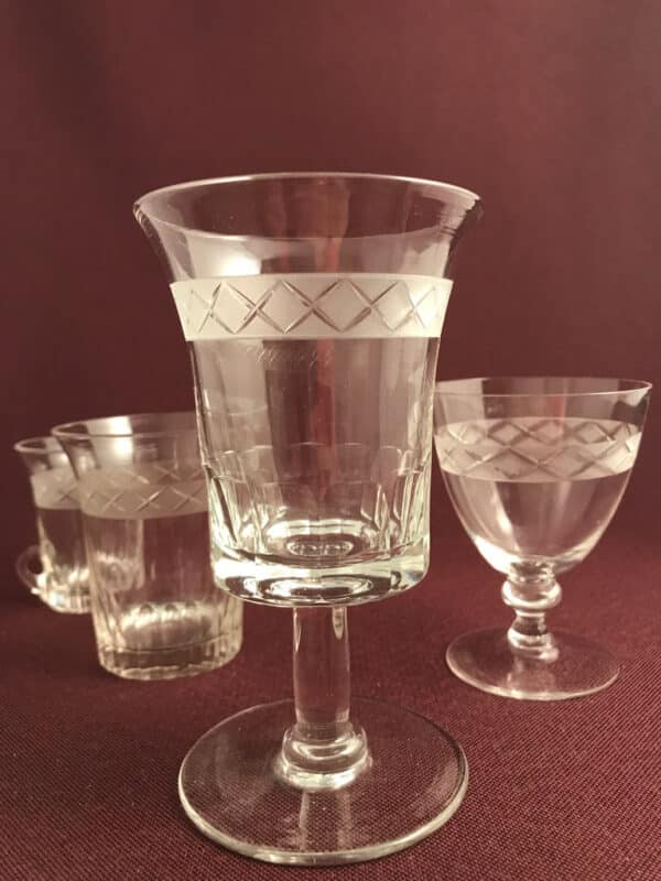 Orrefors - Soliden Antik Rödvin / Ölglas Design 1800 talet