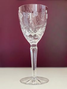 Kosta Boda Haga – öl- och rödvinsglas Hel kristall – design Duka – vintage
