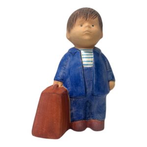 Gustavsberg – Skolpojken Lasse brunhårig, porslinsfigur – design Lisa Larson