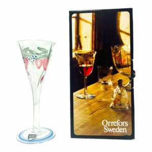 Orrefors Maja – snapsglas med originalkartong – design Eva Englund – vintage