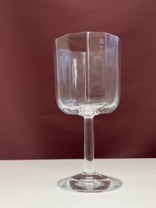 Kosta Boda Oktav – vinglas – design Bertil Vallien – vintage