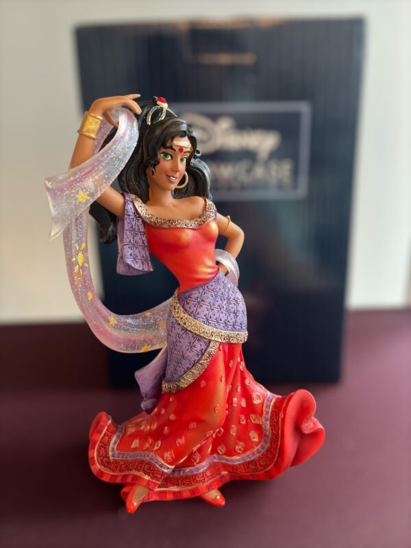 Disneys Prinsessor - Esmeralda i Ringaren i Notre dame 20 cm - Design Jim Shore - Bild 2