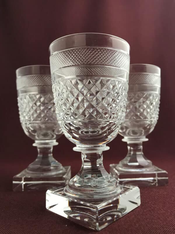 Kosta Boda - Kent 3st Öl / Rödvinsglas - design Elis Bergh