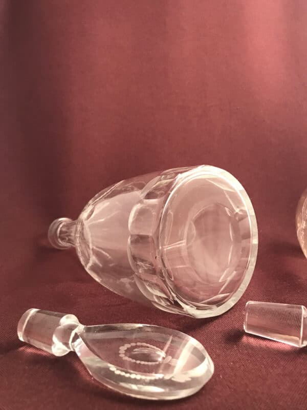 Kosta boda - Tessin - 2 st Karaffer Design Vicke Lindstrand