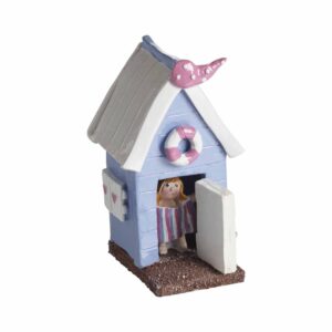 Nääsgränsgården – Badhytt med Milla, H 11 cm, tomtefigur – design Camilla Ståhl