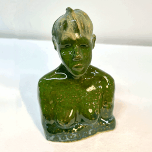 Stengods - Skulptur - Green guardian Unik Design Ylva Junfelt