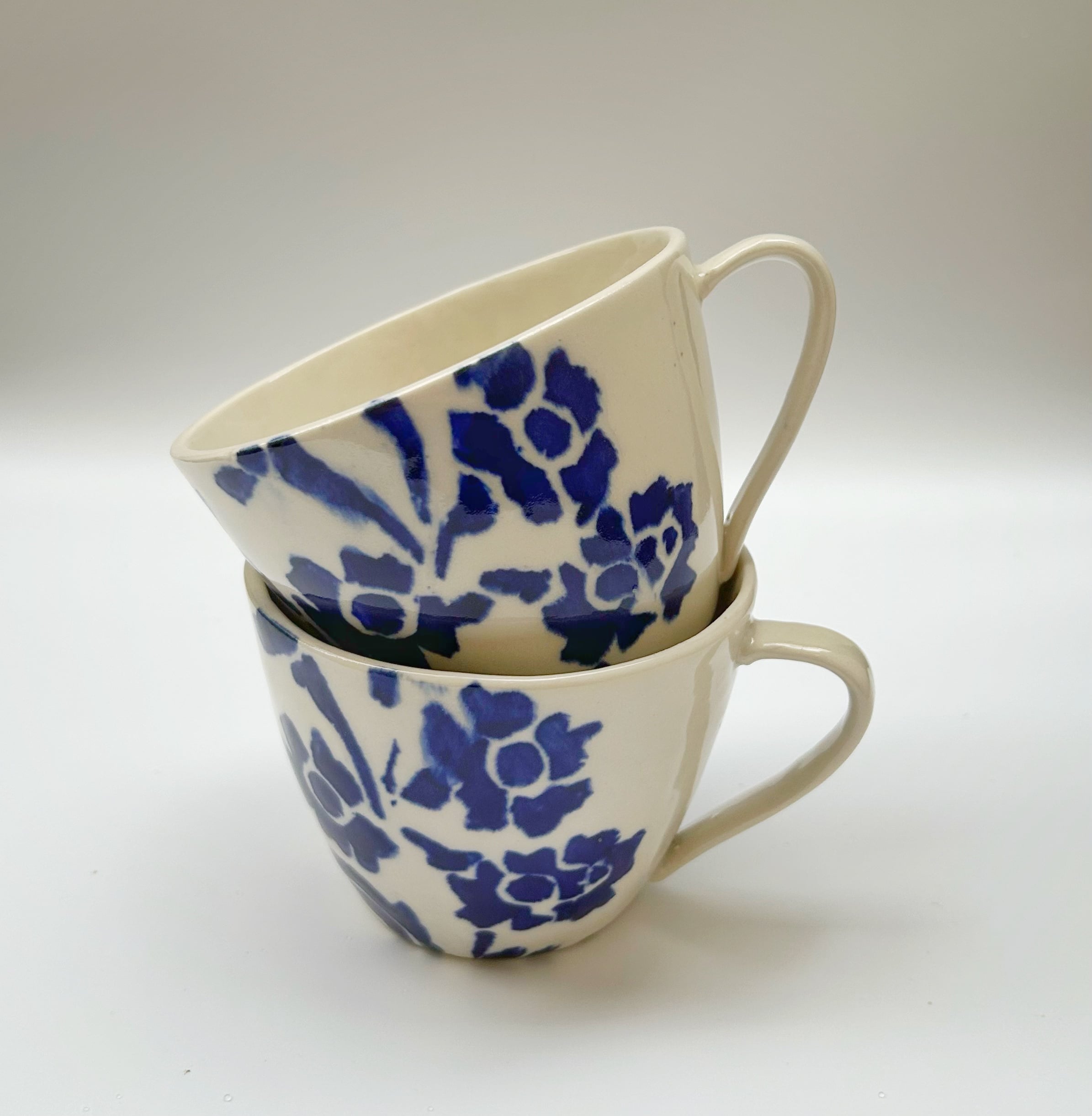 Glasprinsen - 100 Limiterad - Kaffekoppar Bl&aring; sm&aring;blommig  Anna Brostr&ouml;m Ek