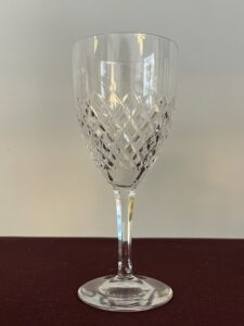 Kosta Boda Blues – rödvinsglas – design Vicke Lindstrand – vintage