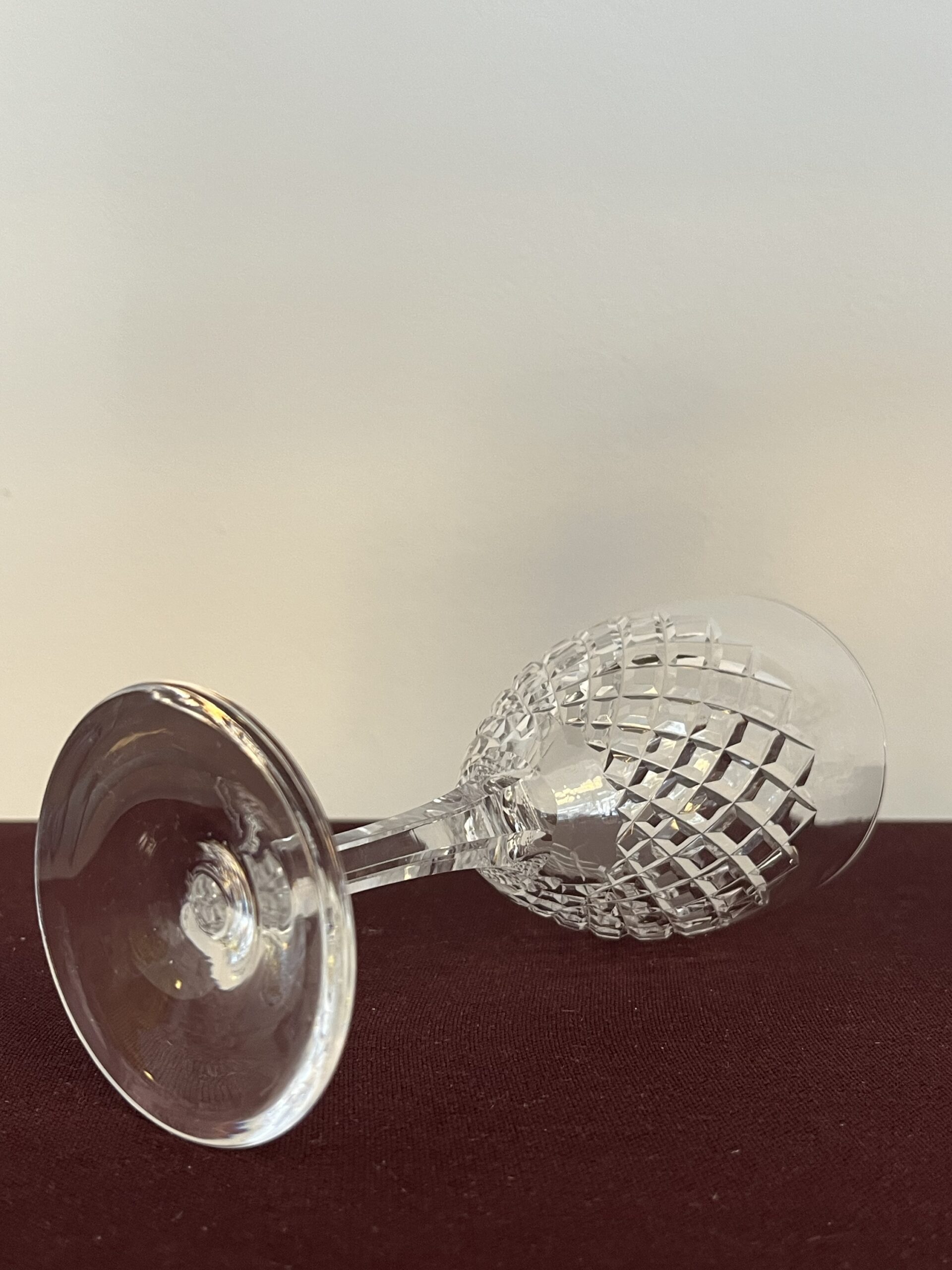 Kosta Boda - Blues - Röd Vinglas Design Vicke Lindstrand - Bild 2