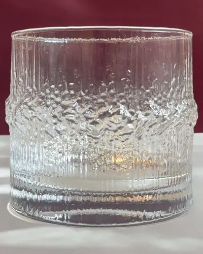 Glas ur sortimentet från Iittala