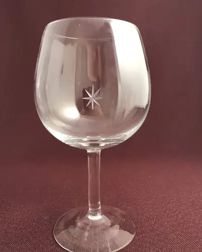 Glas ur sortimentet från Kosta Boda