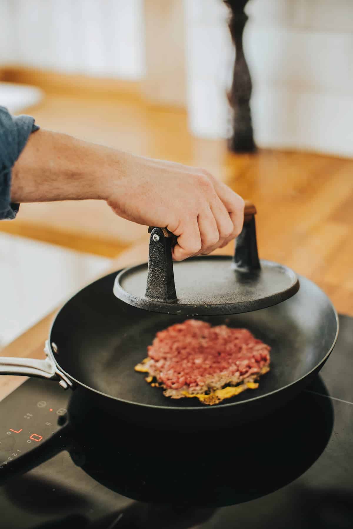 Dorre Hally Hamburgerpress