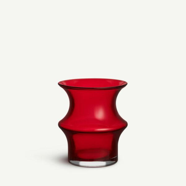 Kosta Boda Pagod Vas röd 16,7 cm Designer Anne Nilsson