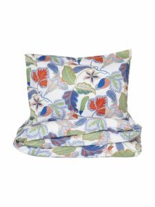 Kosta Linnewäfveri – Brunnberg Satin vit 150 x 210, bäddset