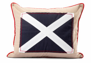 Lord Nelson Victory – kuddfodral Furuvik marinblå 50 x 60 cm