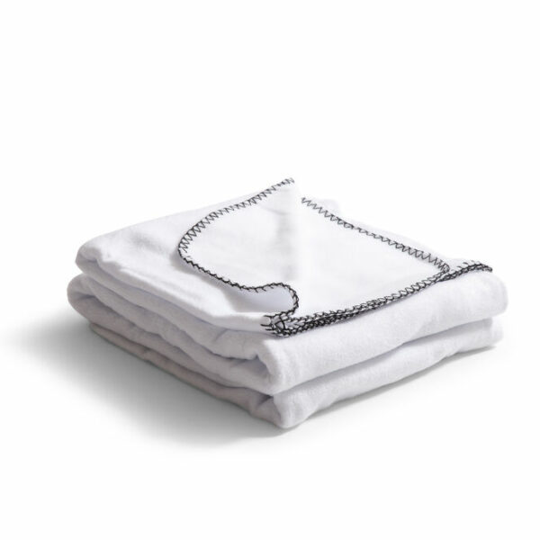 Nightingale Fleeceponcho Vit 120x160 cm