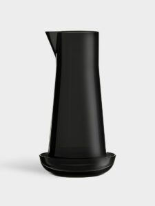 Orrefors Informal – karaff med skål svart 100 cl – design Björn Dahlström