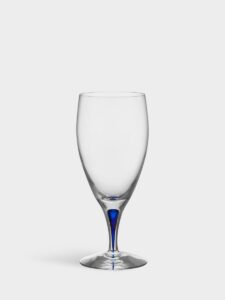 Orrefors Intermezzo – vattenglas blå 47 cl – design Erika Lagerbielke