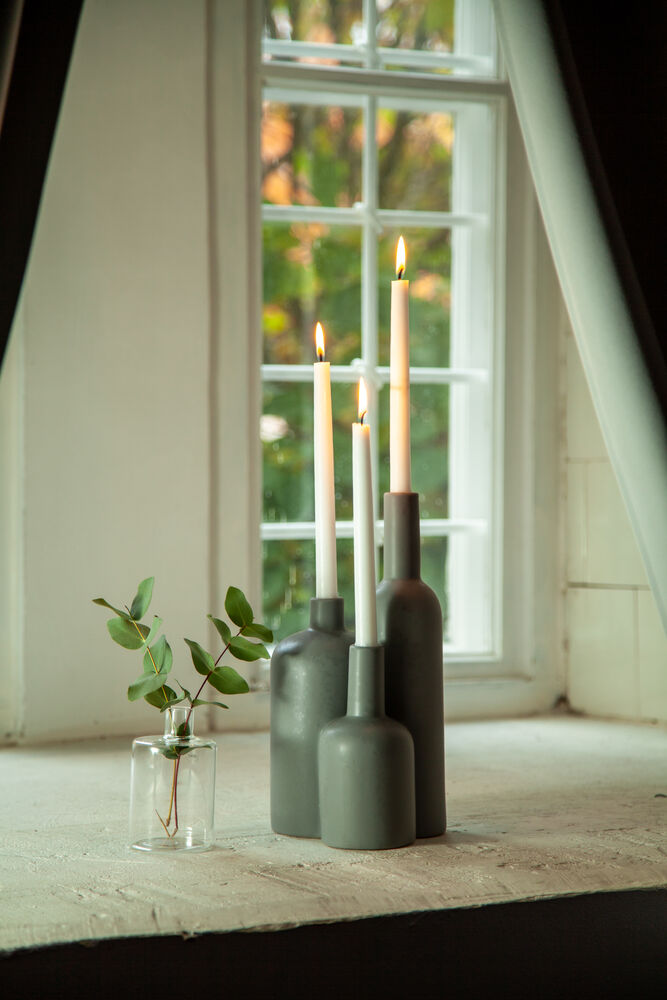 Orrefors Jernverk Ljusstake flaska 17, 21 resp 30 cm Vit Designer Jon Eliason