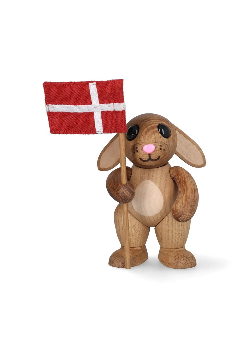 Spring Copenhagen Rabbie – trädekoration kanin med dansk flagga 11,5 cm ek – design Thor Høy