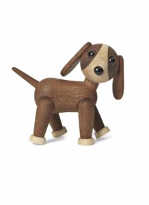 Spring Copenhagen Twix – trädekoration hund 11 cm Mahogny – design Chresten Sommer