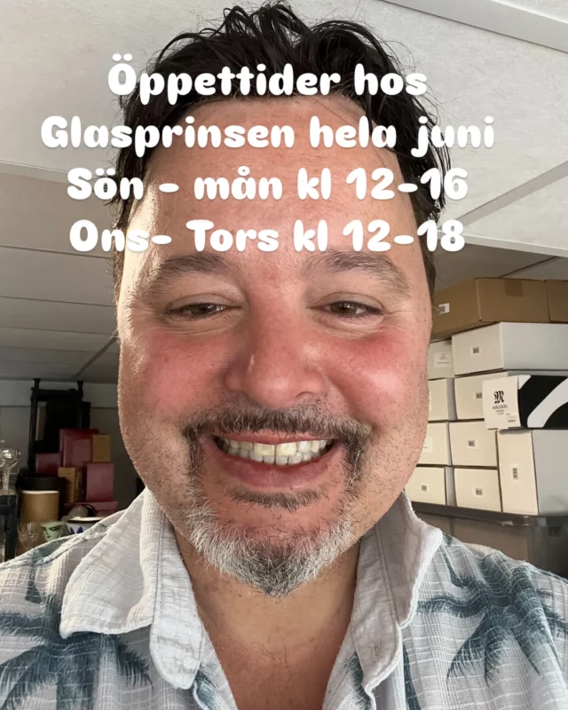 Välkommen till Glasprinsen på barnängsgatan 46b hos oss hittar du den bästa presenten att ge bort! #bröllop #student #dop #födelsedag #morsdag #farsdag #påsk #midsommar #julklapp och såklart till dig själv 💜